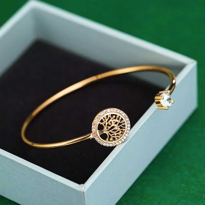 Womens Exquisite Fashion Tree Of Life Bracelet Simple Design Opening Adjustable Rhinestone Hand Jewelry Engagement Gift 2022X240925