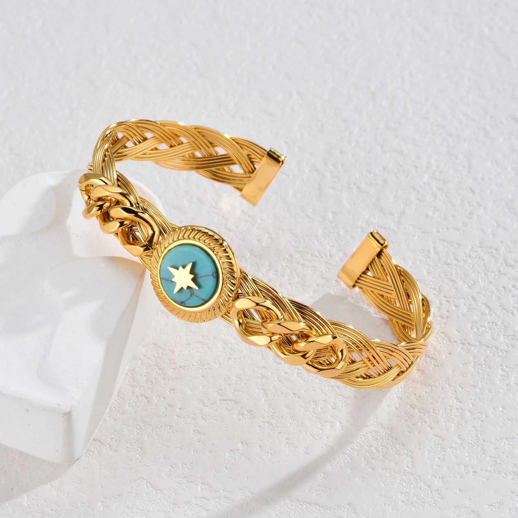 2024 New Punk Hollow Heart Open Bangle Cuff Bracelet Stainless Steel Vintage Zircon Charm Bracelets for Women Mom Jewelry GiftsX240925