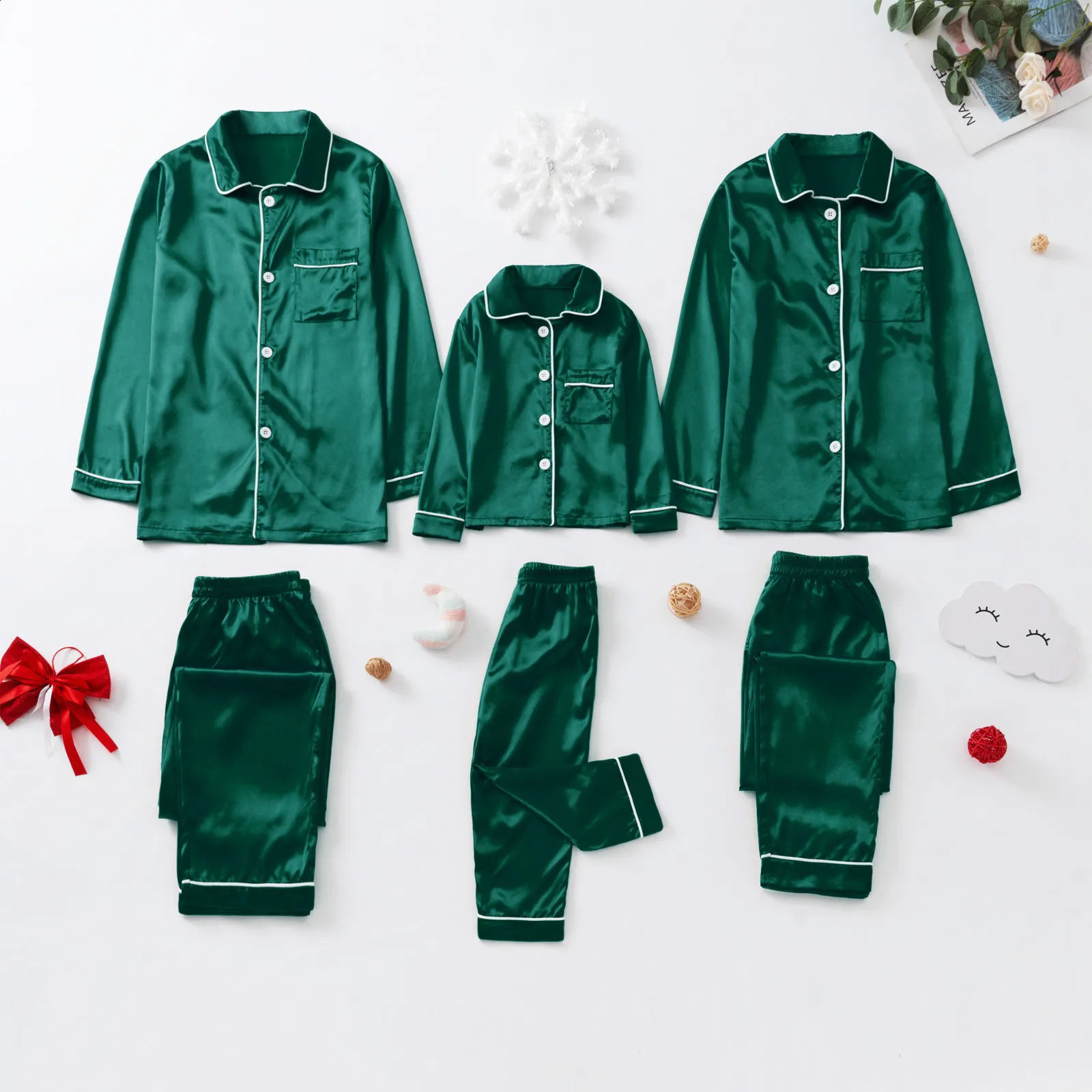 Solid color green red family matching pajamas Christmas satin moon childrens pajamas set 2-piece set Year pajamas 240921