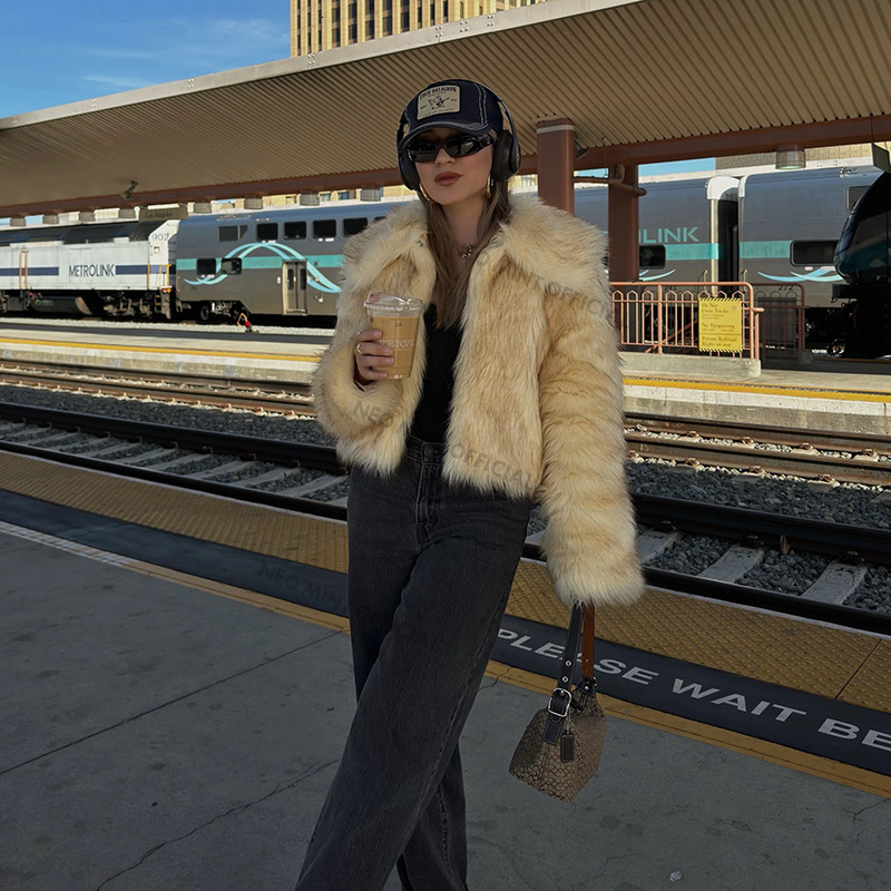 Neo Mint 2024 Winter Fluffy Gradient Faux Coat Women Thicken Warm Fox Jacket Girls Streetwear Style Furry Fur Overcoat