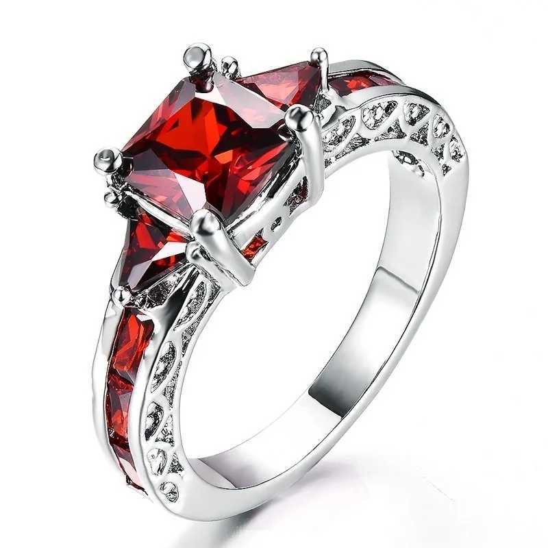 Fashion Women Princess Cut Garnet Red Ruby Wedding Ring Party Jewelry Gifts Size 6 7 8 9 10X240926