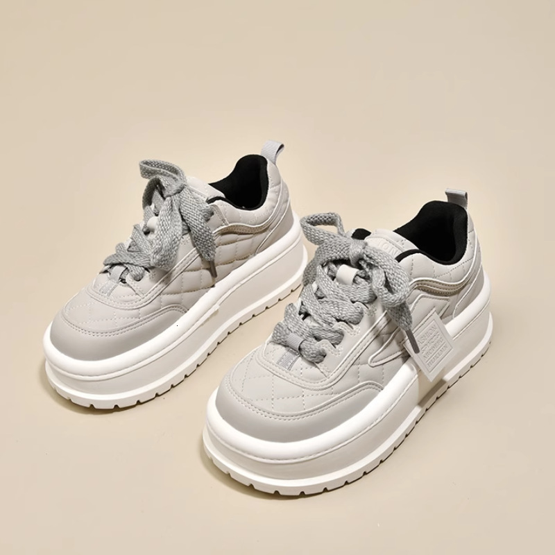 Ddmybear Sponge Cake Thick Sole White For Women, 2024 Spring New Style Versatile Board Shoes, Sports And Casual Instagram Trendy Shoes Chinese Brand S