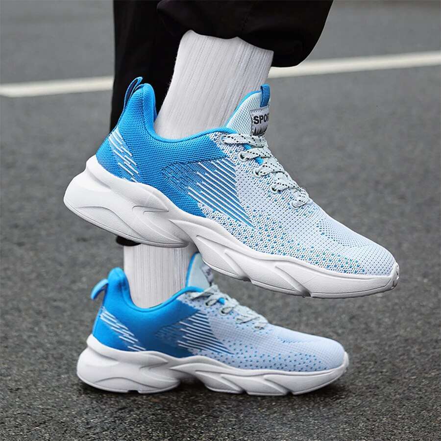 Athletic Running Shoes for Men Walking Jogg ing Fas hion Sneakers Lightweight Breathable Flyw oven Mesh Sport Shoe Lace Up
