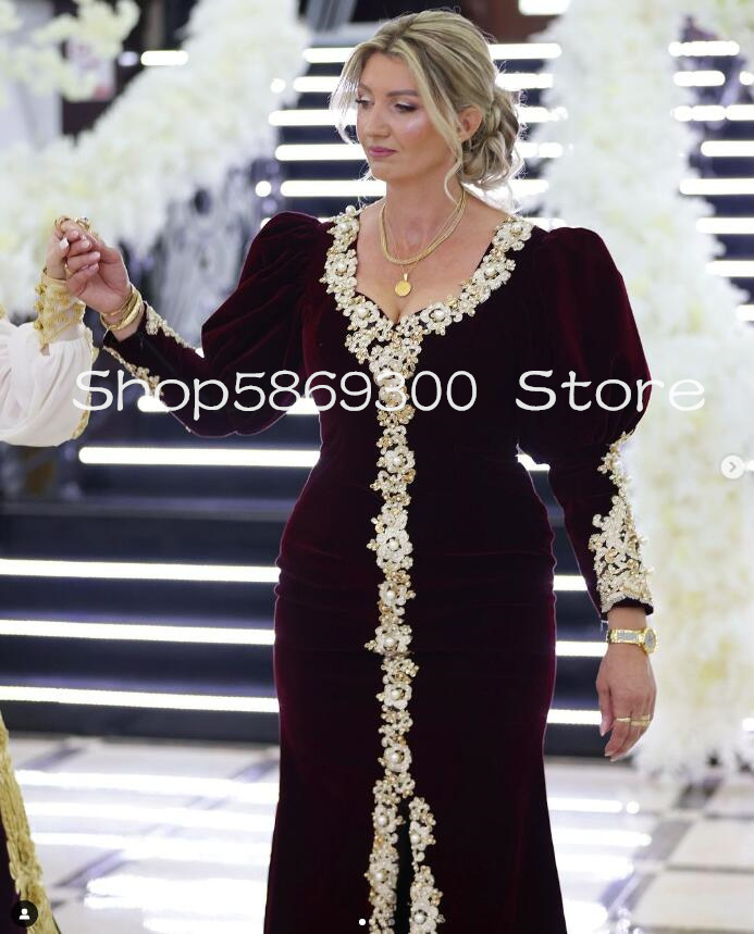 Burgundy Vevlet Arabic Prom Dresses with Long Sleeve Gold Applique Algerian Melhfa Slit Evening Gowns Algerian Outfits Karakou