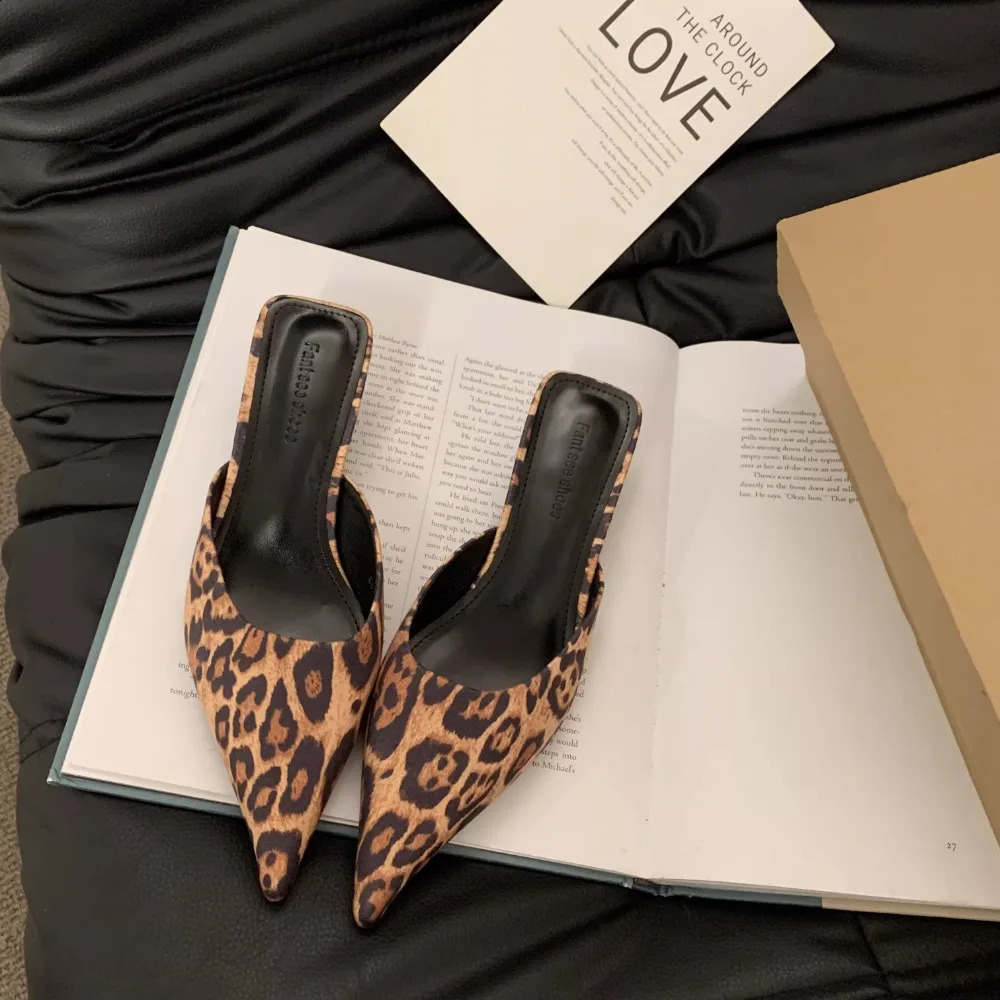 Women low heels slippers Pointed Toe Mules Slipper Fashion Candy Color Ladies Elegant Dress Sandal Square Slip on Slides Shoes dh605855