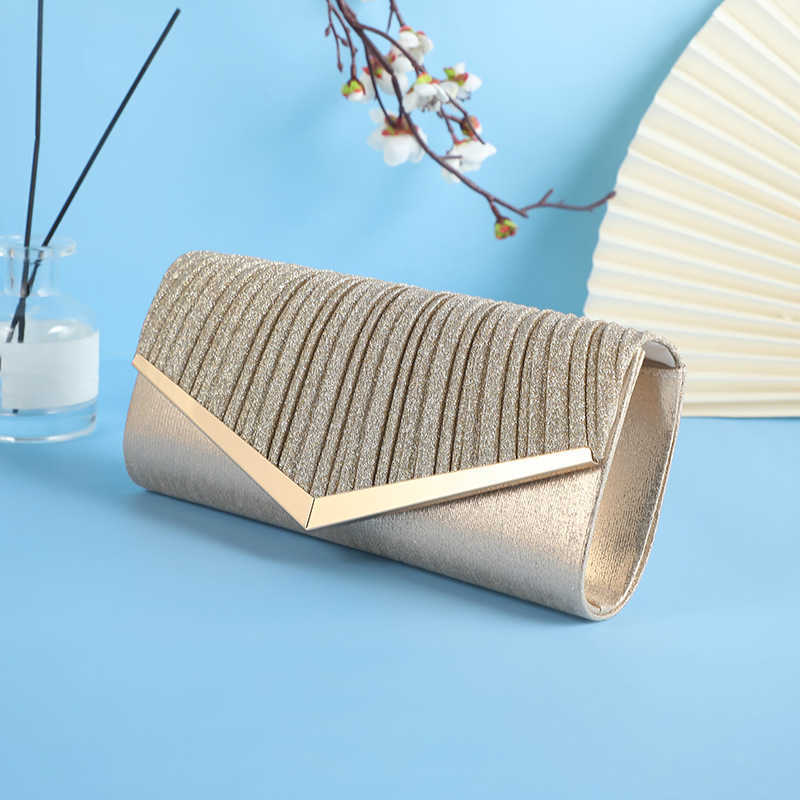Clutch Bag New Fashionable Wrinkle Bag For Women Banquet Designer Bag Dress Chain Handbag Wedding Cheongsam Bag 240920