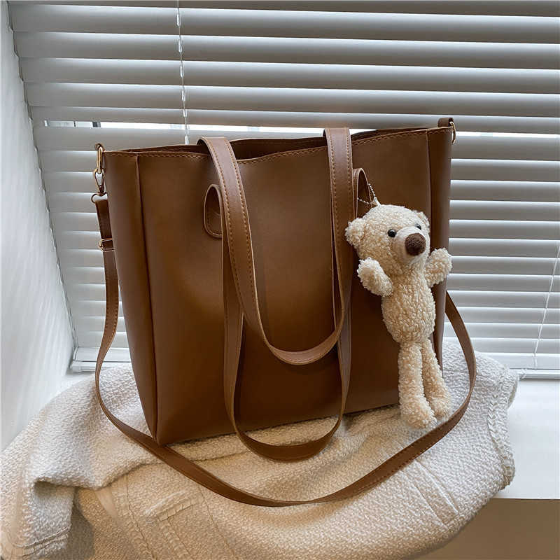 CMM Popular Large Bag Female Autumn Winter New Soft Leather Tote Bag Versatile College Student Class One Shoulder Messenger Bag