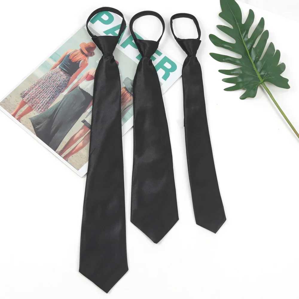 New bra zipper tie black retro silk narrow mens tie slim and smooth bow tie Korean style simple and elegant all trendy ties in the series Y240925