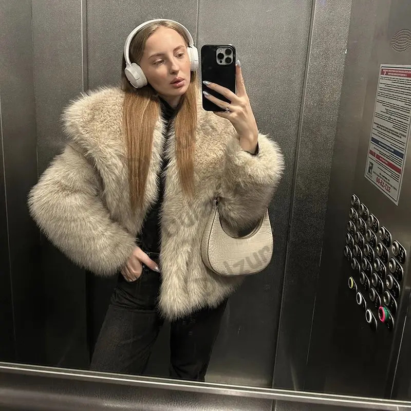 Gradient Fluffy Coat Women 2024 Winter High Street Big Collar Furry Faux Fox Fur Jacket Female Overcoats