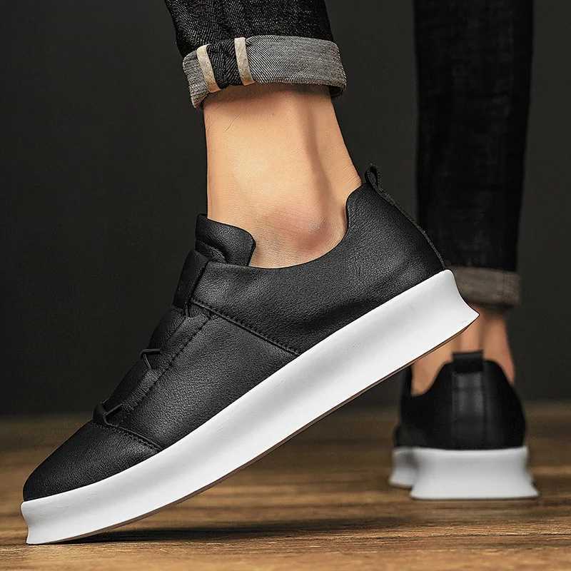 Mens Shoes Luxury Brand Leather Casual Shoes High Quality Walking Sneakers New Fashion Italian Handmade Designer Sport Shoes M240925