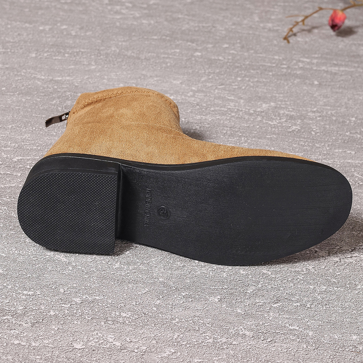 Chic Ladies' Footwear Collection with Ankle and Short Boots