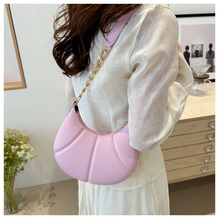 DHwanglijia Bags designer bag Simple Shell 2024 New Impression Solid Color w Casual Texture Fashion Handheld Single Shoulder Underarm Bag