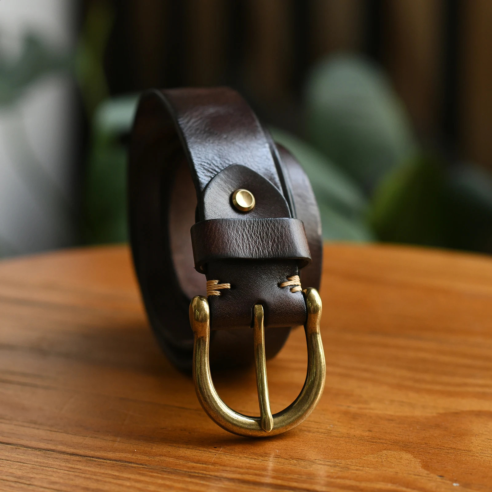 Handmade retro style pure copper horseshoe buckle unlined denim mens belt leather jeans mens belt 240925