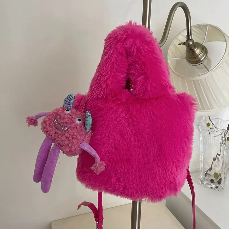 Cute Plush Womens Messenger Bag Fashion Fake Fur Womens Shoulder Bag Simple Solid Color Mini Womens Handbag 240923