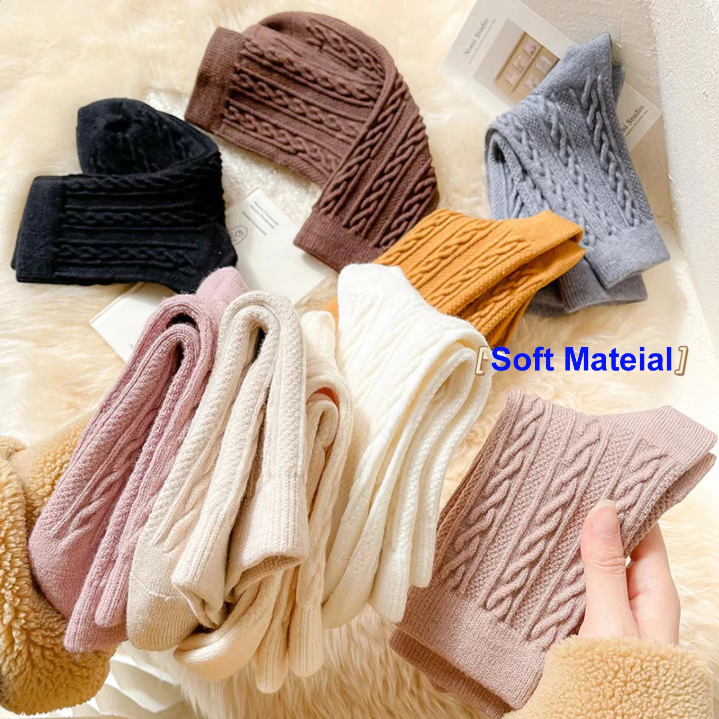 5 pairs of cashmere wool womens winter thick warm black and white set socks Japanese style simple solid color 240925