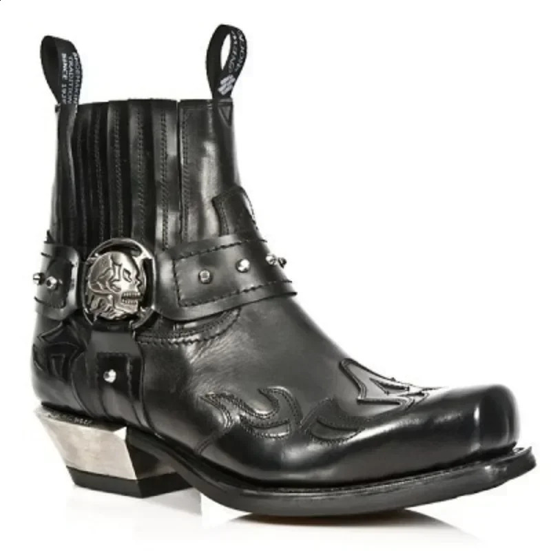 Black cool style mens boots with rivets crystal decorations buckle straps toe leather highquality shoes atillas MUJI 241028