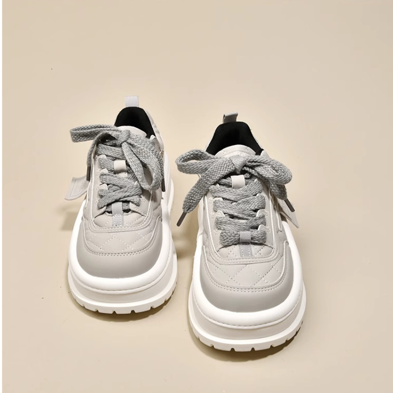 Ddmybear Sponge Cake Thick Sole White For Women, 2024 Spring New Style Versatile Board Shoes, Sports And Casual Instagram Trendy Shoes Chinese Brand S