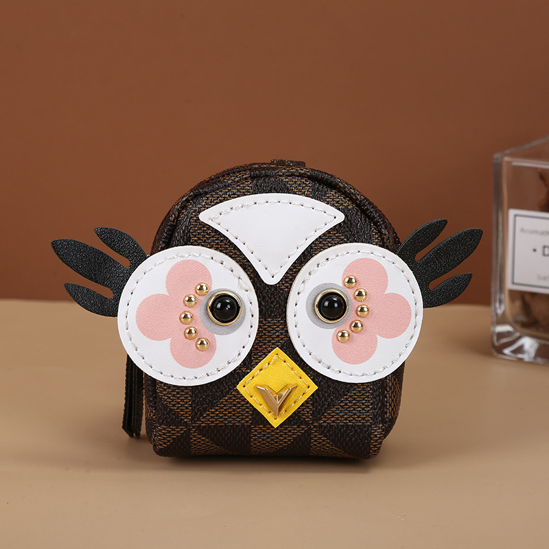 2025 New Designer Wallet Big Eyes Owl Creative Zero Wallet Korean Version Girl Heart shaped Coin Cartoon Mini Primary wallet School Key Bag