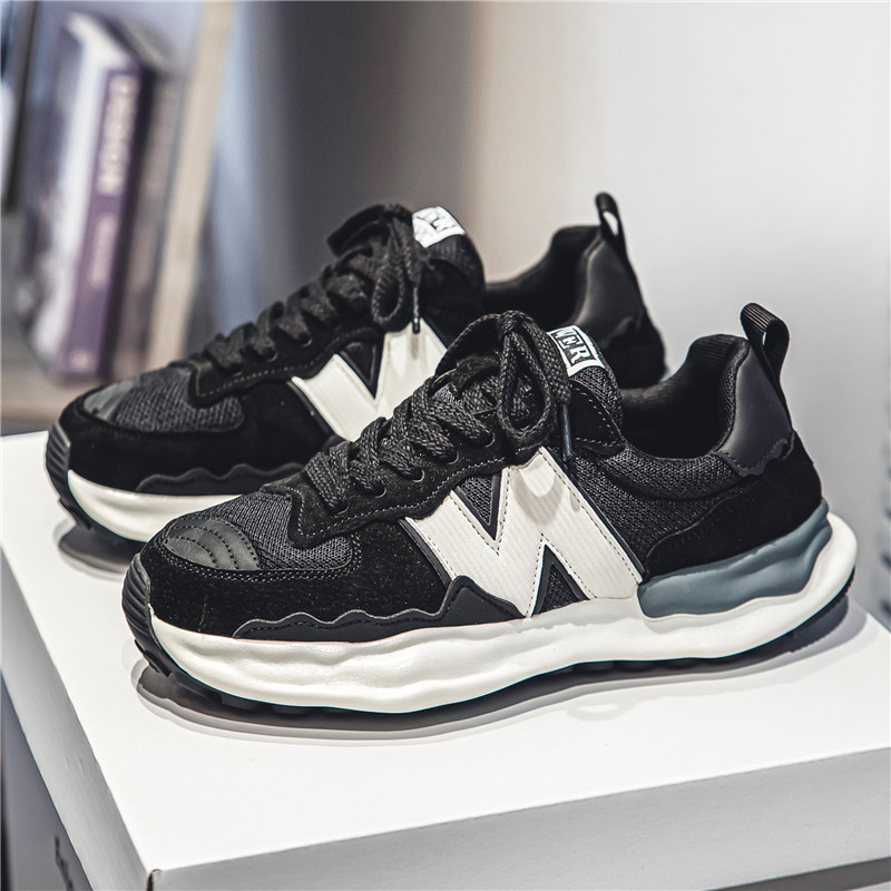 2024 New Free Shipping Designer Men Women Green Casual Platform Shoes Breathable Mens Womens Sneakers Trainers Skate
