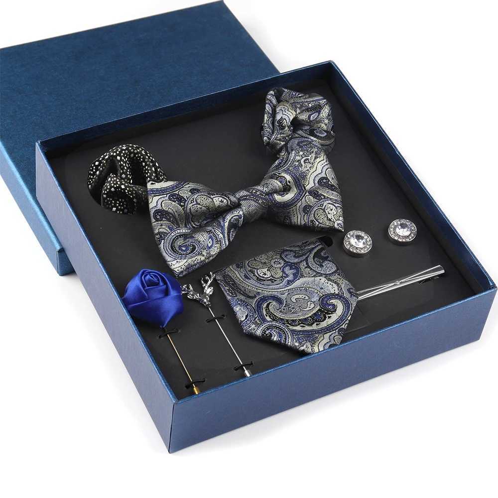 Mens Tie Set Gift Deluxe Collar Bow Pocket Square Cufflink Clip Brooches 8piece Set Wedding Party Business Mens Tie Set Y240925