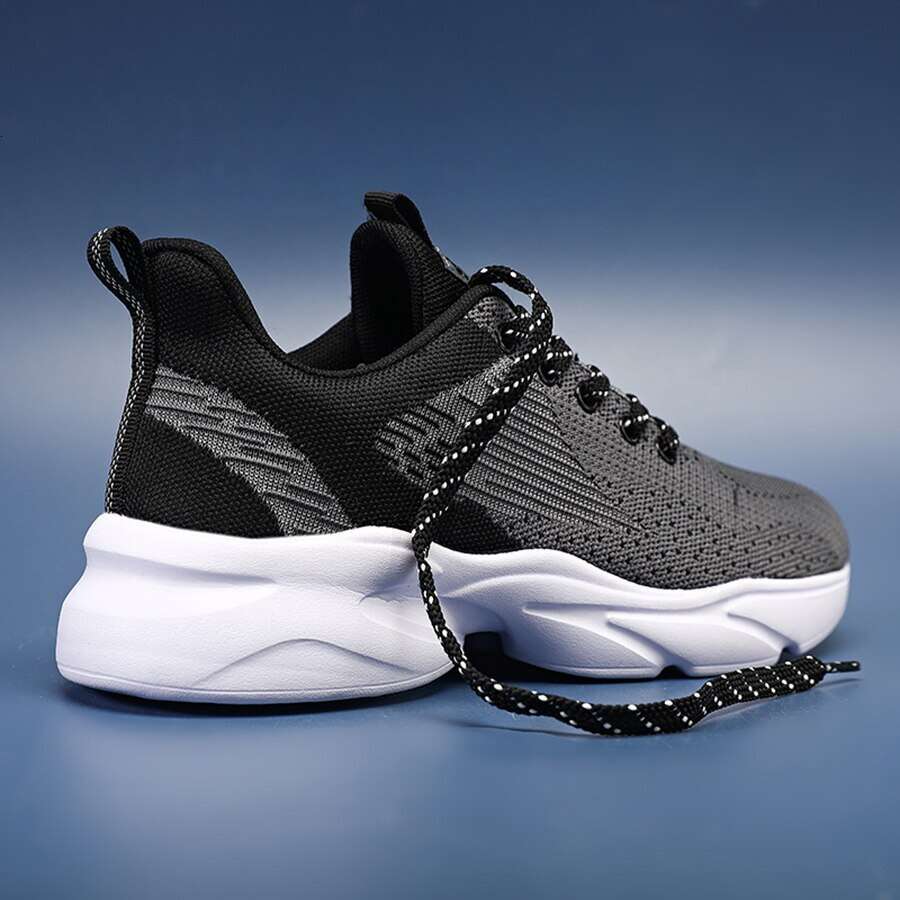 Athletic Running Shoes for Men Walking Jogg ing Fas hion Sneakers Lightweight Breathable Flyw oven Mesh Sport Shoe Lace Up