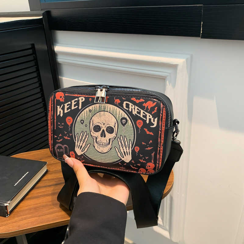 Trendy and fashionable Halloween shoulder bag women's bag pumpkin wide shoulder strap small square bag versatile crossbody bag 240915