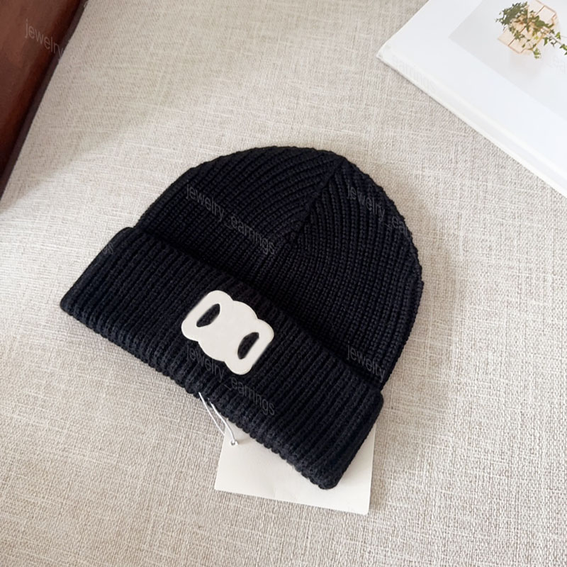 Women Mens Beanie Hats Designer Knitted Hat Bonnets Winter Cap Popular Warm Bonnets Bean Skull Caps Wool Luxury Beanies Accessories Black Pink 13 Color
