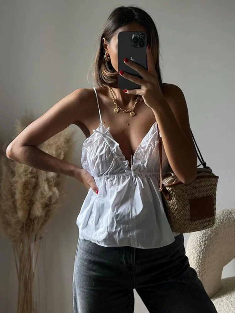 Fashion Solid Color Vest for Women 2024 Summer Chic Female Sleeveless V Neck Tops Sexy Backless Female Vests High Street 240926