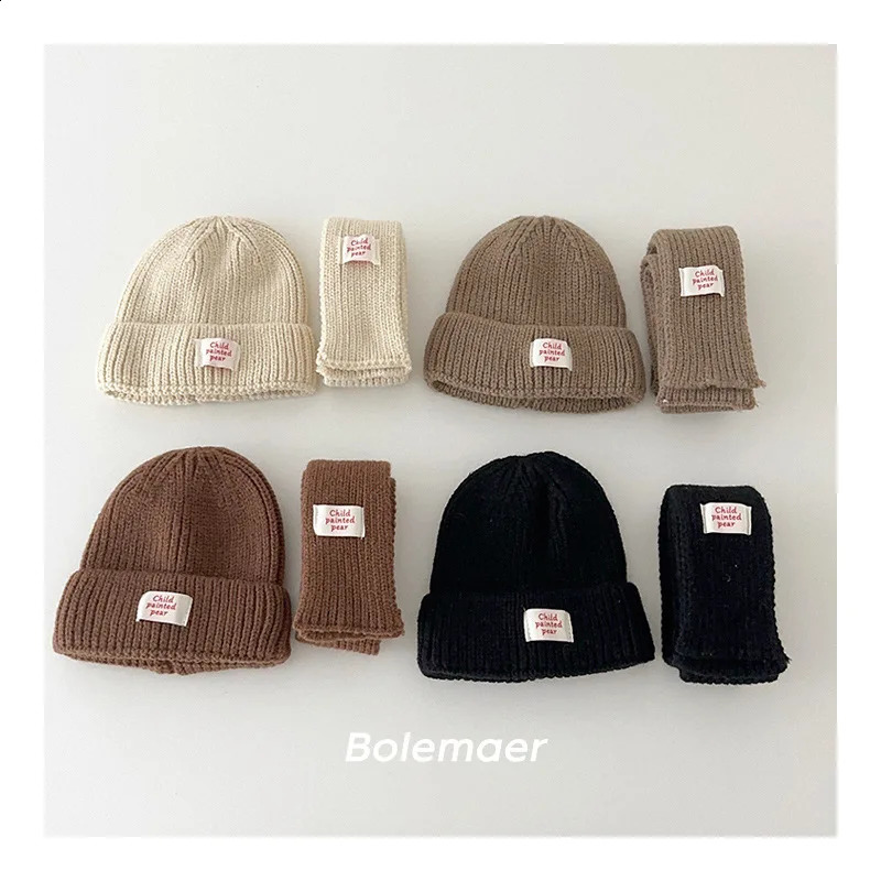 Autumn and winter childrens hat scarf set with labels for girls boys ear protection hats accessories 240925