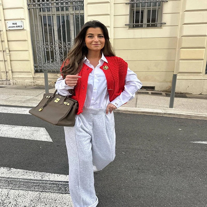 Casual Solid Knitted Cropped Top Women Single Breasted ONeck Sleeveless Sweater Vest Cardigans 2024 Female Summer Street Tops 240919