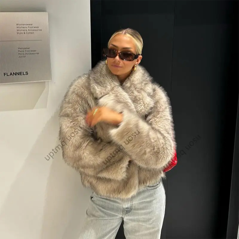 Faux Fur Jacket Women Cropped Lapel Collar Animal Natural Color Fuzzy Winter Coat Fashion Brand Iconic Vibe Outfit Parka Outwear