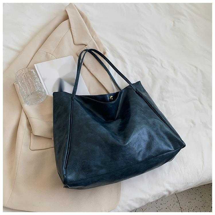 CMM Tote Bag Womens Bag New Autumn and Winter Japan and South Korea Large Capacity Soft Leather Shoulder Bag Leisure Portable Bucket Bag