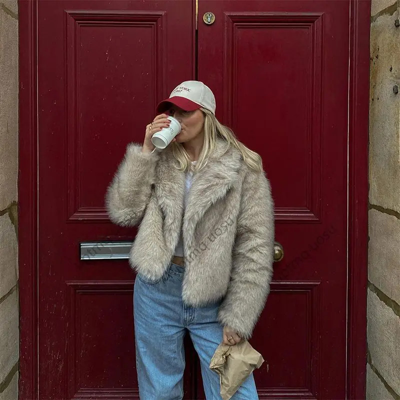 Faux Fur Jacket Women Cropped Lapel Collar Animal Natural Color Fuzzy Winter Coat Fashion Brand Iconic Vibe Outfit Parka Outwear