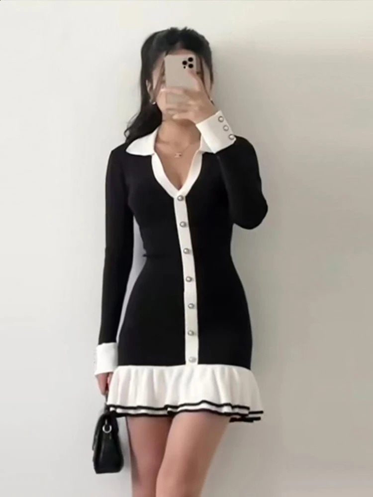 Elegant Knitted Ruffles Mini Dres Patchwork Long Sleeve Vneck Bow Backless Single Breasted Dresses 2024 Lady Party Robe 240915