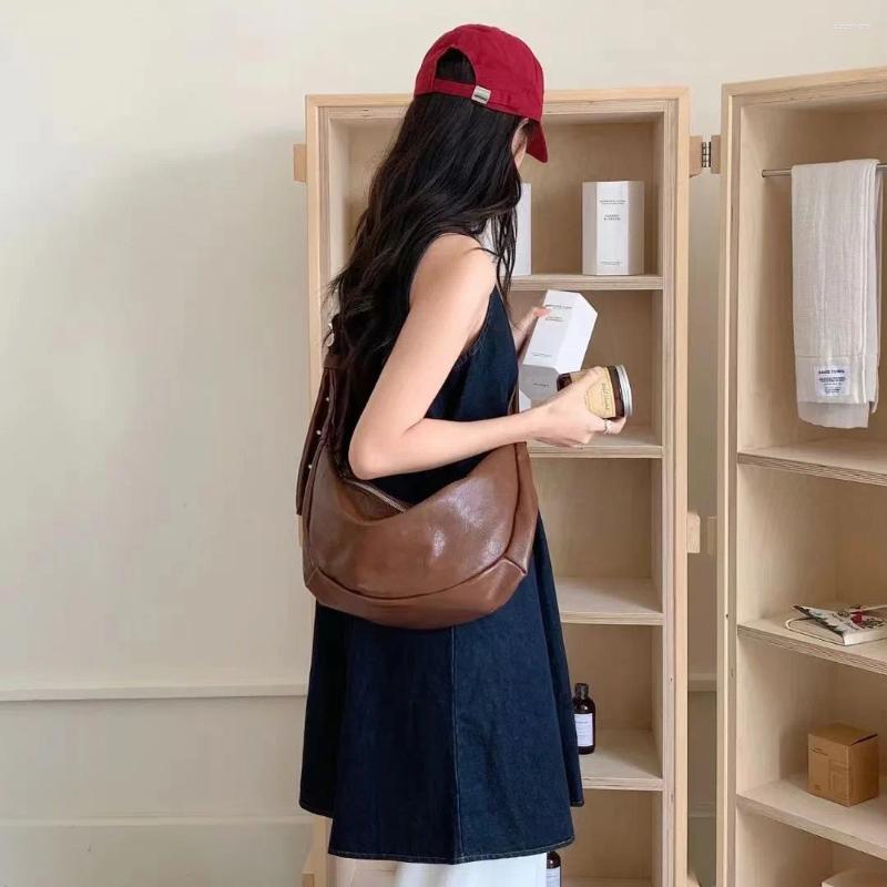 2025 NEW Shoulder Bags Soft PU Leather Tote Handbag Fashion Designer Half Moon Women Bag Black Crossbody For Dumpg Hobo hurenlakeshoes