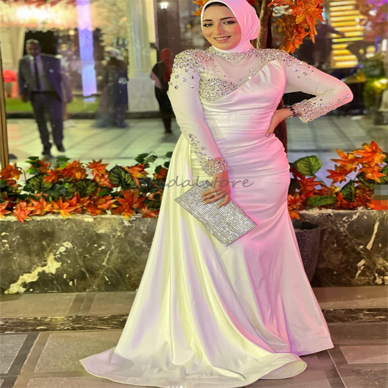 Charming Crystal Muslim Wedding Dresses 2025 Elegant Rhinestone Long Sleeve Mermaid Islamic Country Bridal Dress Gatsby Bride Vestidos Novias Boda Cas