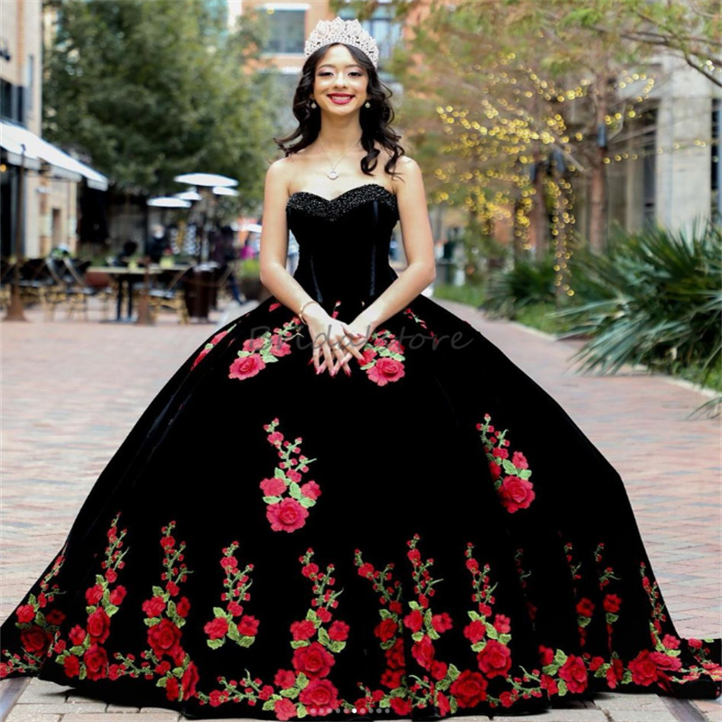 Black Mexican Quinceanera Dresses With 3D Florals Princess Velvet Beaded Fifteen Birthday Dress Sweetheart Vestido De 15 Xv Anos Gothic Debutante Robe