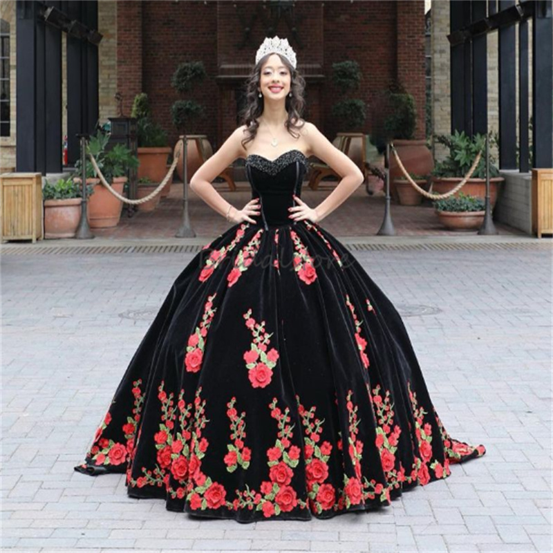 Black Mexican Quinceanera Dresses With 3D Florals Princess Velvet Beaded Fifteen Birthday Dress Sweetheart Vestido De 15 Xv Anos Gothic Debutante Robe