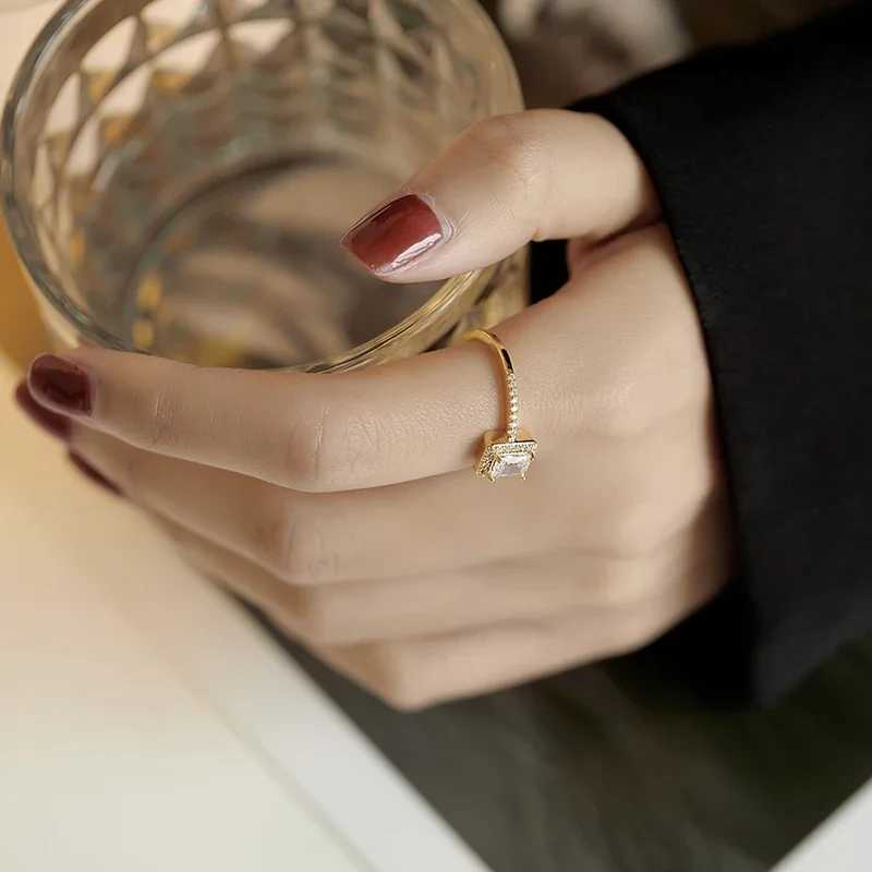 Exquisite Simple Square Zircon Gold Open Ring for Women 2024 Salary Gothic Jewelry Wedding Party for Girls Luxury Student RingXJ250412