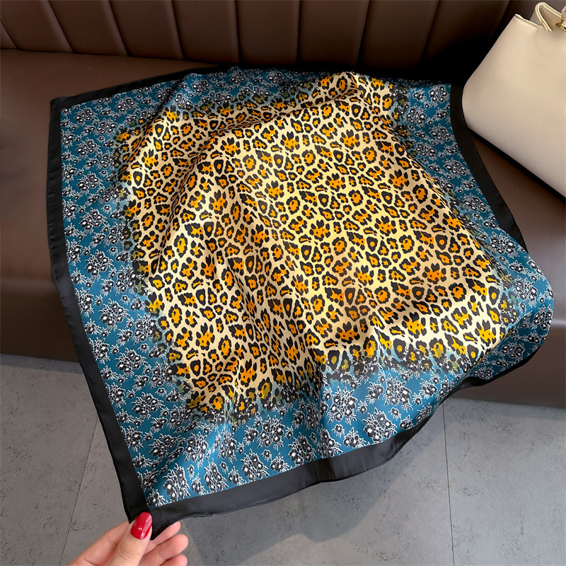 silk Lette ral for Presbya Long Scarves Women ece rint Scarf Fashion Bag Headband resbya 70x70cm Print Simple P scarf designers nice