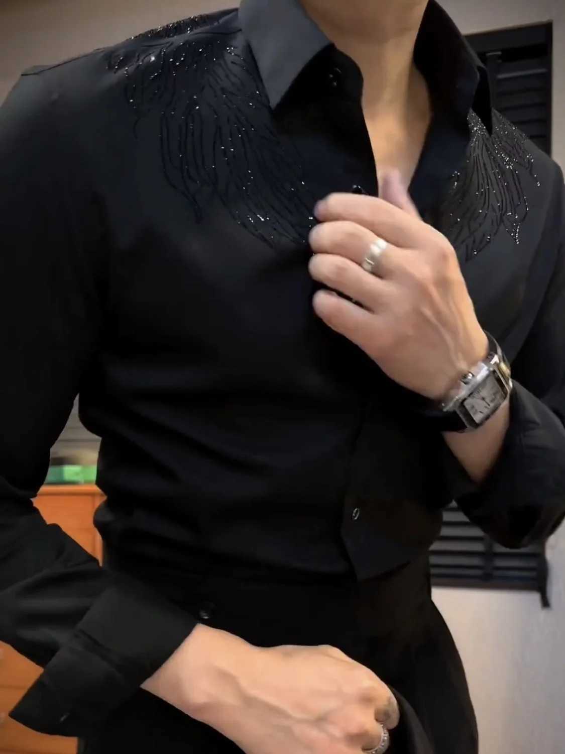 Advanced handmade mens shirt 2023 new style elegant leather gentleman charm Maillard Western style shirt CL240926