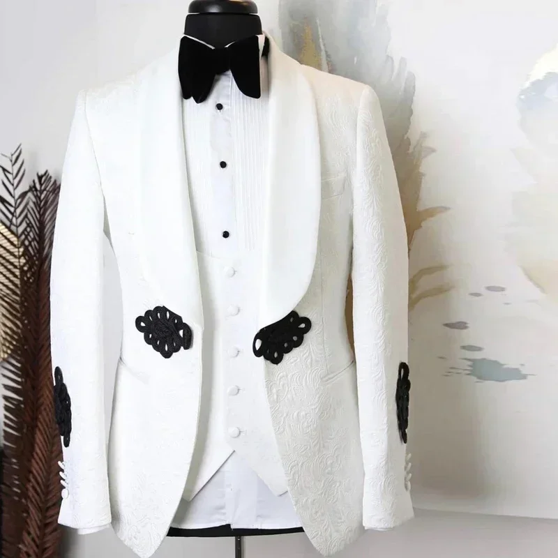 Jacquard Men's Suit Jacket with Christmas Tree Button Slim Fit Male Blazer for Wedding Groomsmen Formal Events 1 Piece Male Fashion Coat 2024