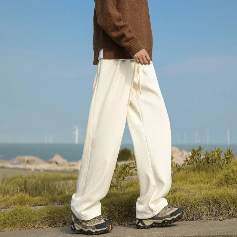 Straight Autumn and Winter Sweatpants for Men Wide Leg Corduroy Trousers Plain Beige White Man Sports Pants Xxxl Retro Flated 240923
