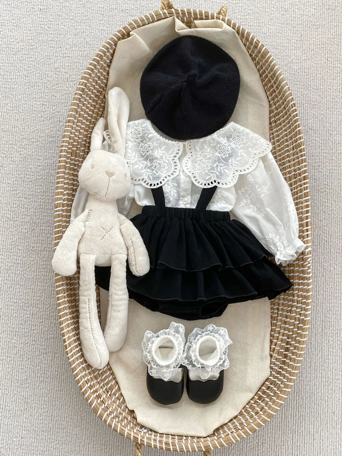 Baby clothing set 2 pieces of baby shirts for young children and girls including a collared shirt tight fitting 240925