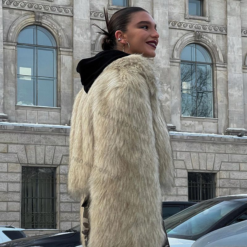 Neo Mint 2024 Winter Fluffy Gradient Faux Coat Women Thicken Warm Fox Jacket Girls Streetwear Style Furry Fur Overcoat