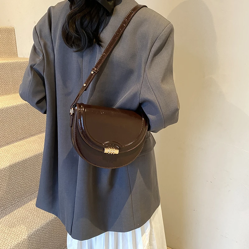 Classic Burgundy Women Crossbody Bag Vintage Solid TLXT Color Flap Bag Designer Shoulder Bags Female Daily Commuter