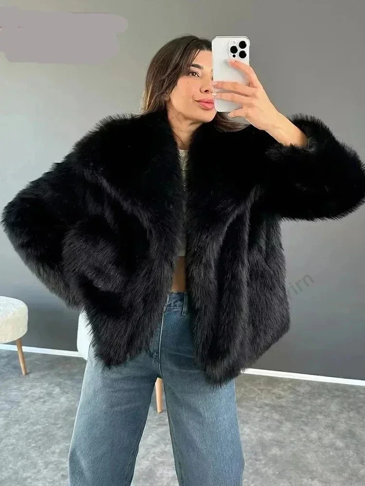 2024 Winter Faux Coat For Women Brand Fashion Fake Fox Fur Jacket Design Big Collar Chic Girls Outerwear Overcoat