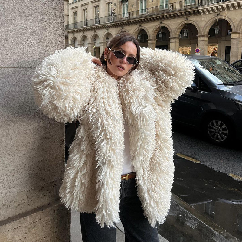 Neo Mint 2024 Winter Elegant Lapel Faux Coat Women Blogger Brand Fashion Loose Solid Outerwear Curly Hairy Fur Jacket Female