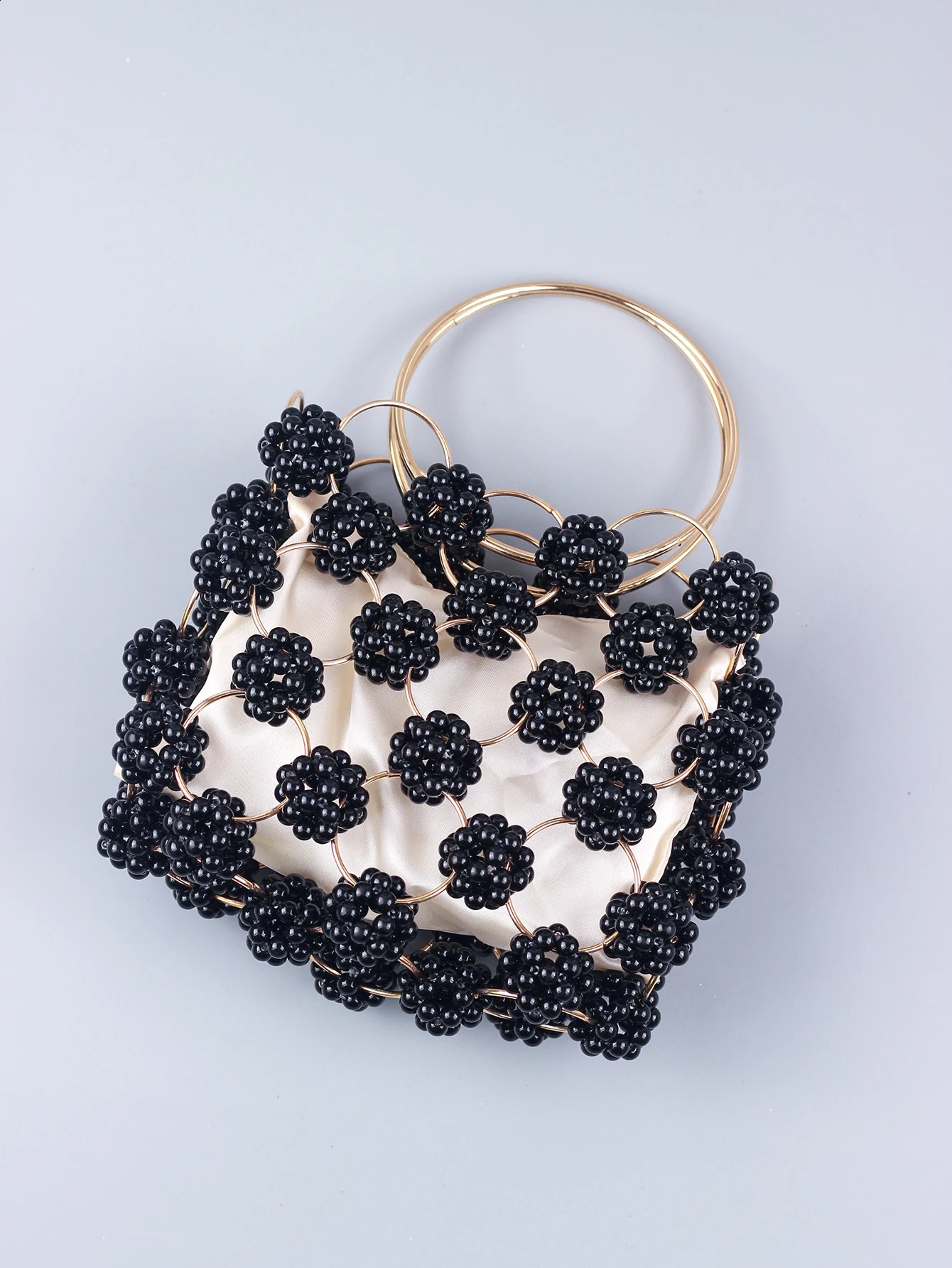 Black Ball Bag Bead Handheld Dinner Bag High Quality Womens Hollow Outer Bag Fashion Edition Handheld 240923