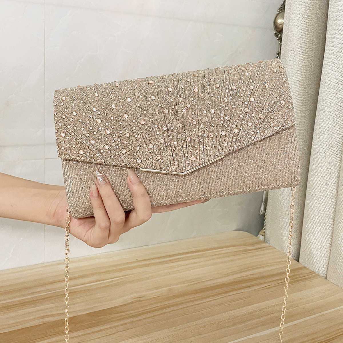Clutch Bag Ladies Dinner Handbag Wrinkled Diamond Designer Bag Dress Crossbody Bag 240920